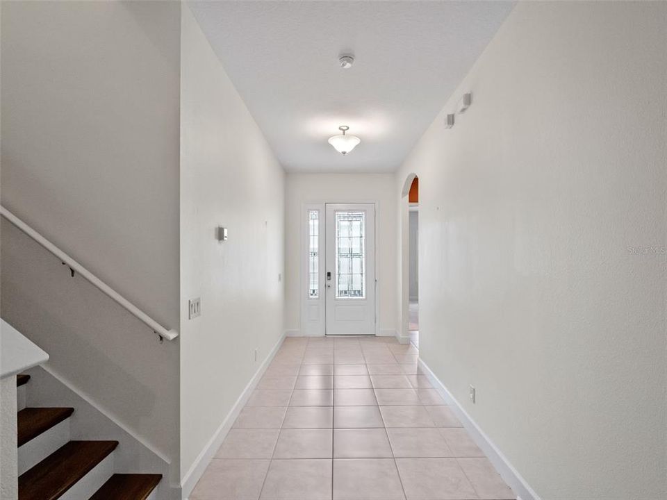 Activo con contrato: $814,000 (5 camas, 4 baños, 3097 Pies cuadrados)