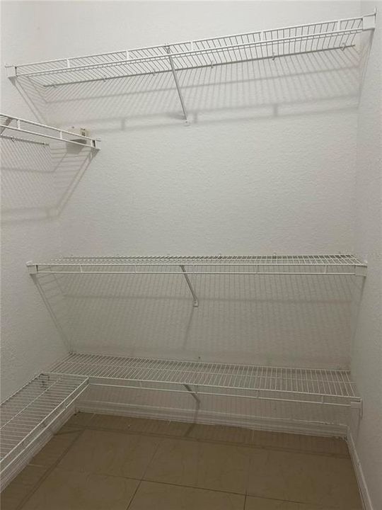 For Sale: $205,000 (2 beds, 2 baths, 1051 Square Feet)