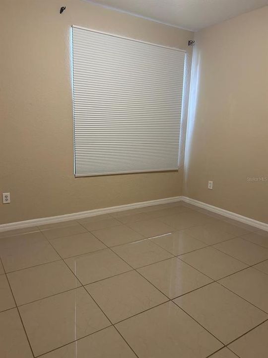 For Sale: $205,000 (2 beds, 2 baths, 1051 Square Feet)