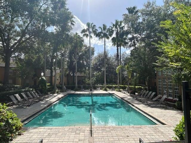 For Sale: $205,000 (2 beds, 2 baths, 1051 Square Feet)