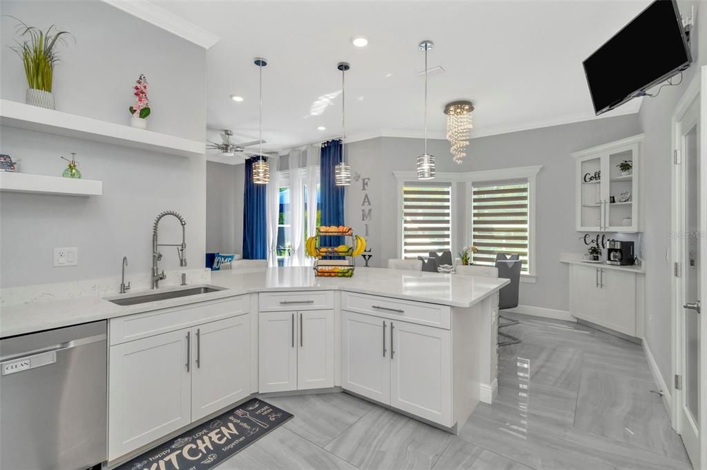 待售: $1,290,000 (4 贝兹, 3 浴室, 3418 平方英尺)