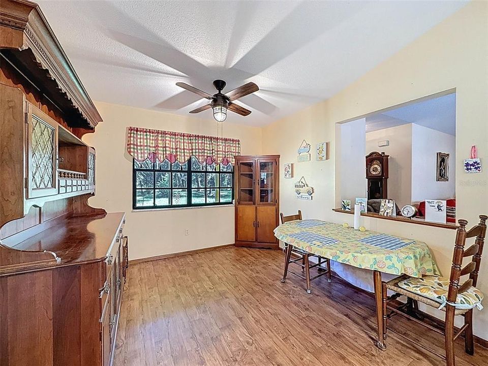 Active With Contract: $329,900 (4 beds, 3 baths, 1812 Square Feet)