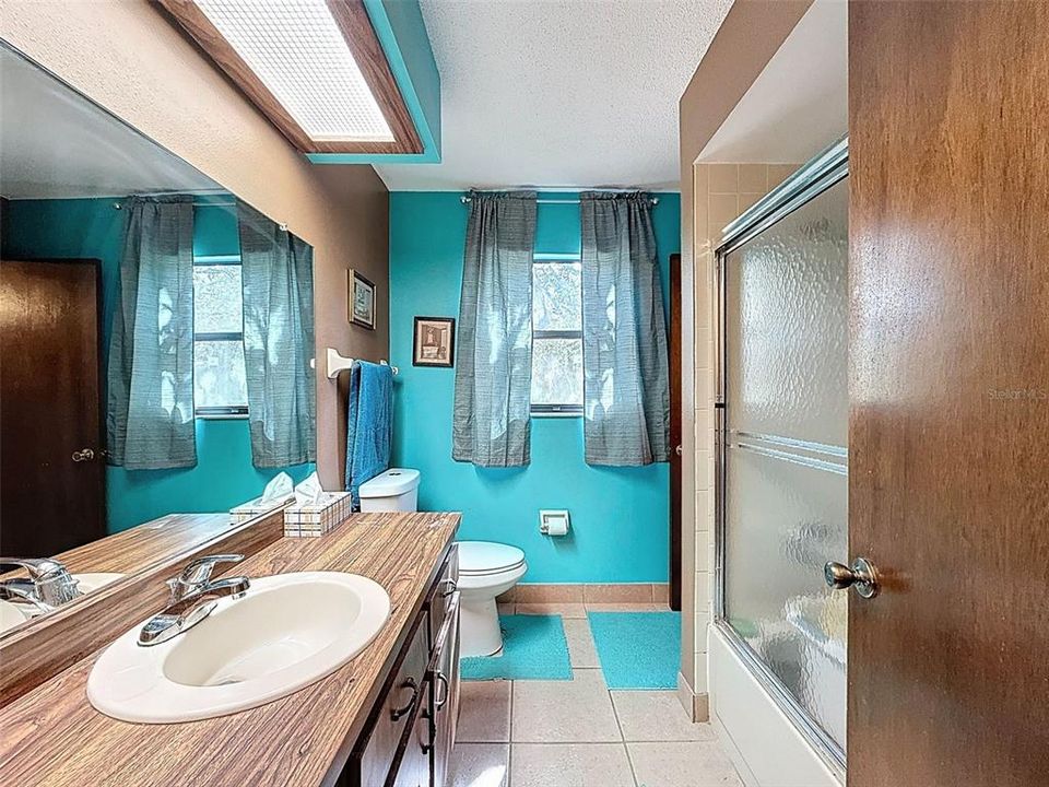 Active With Contract: $329,900 (4 beds, 3 baths, 1812 Square Feet)