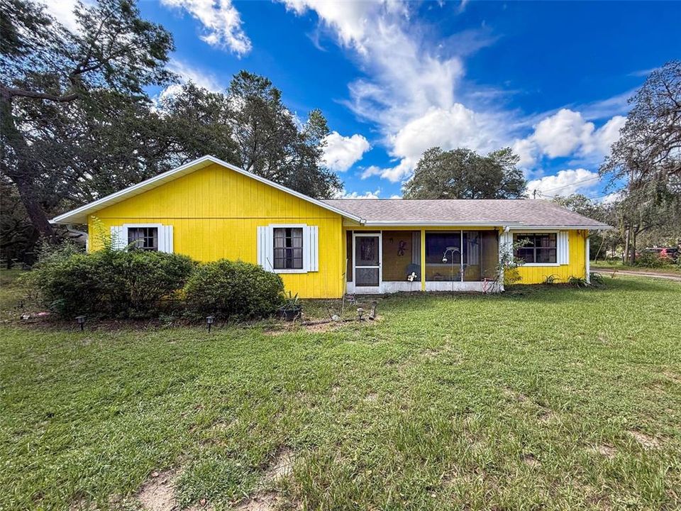 Active With Contract: $329,900 (4 beds, 3 baths, 1812 Square Feet)