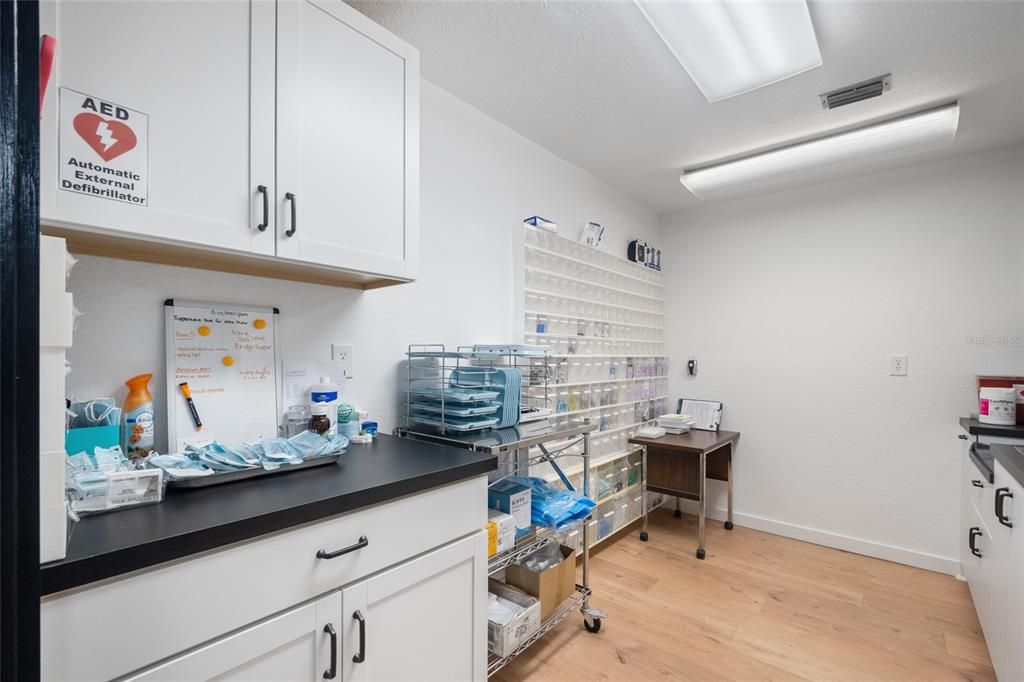 待售: $49,400 (0 贝兹, 0 浴室, 1976 平方英尺)