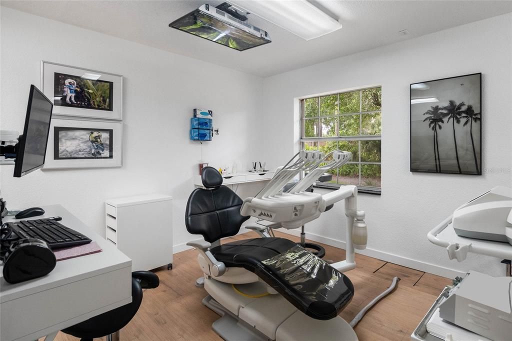 待售: $49,400 (0 贝兹, 0 浴室, 1976 平方英尺)