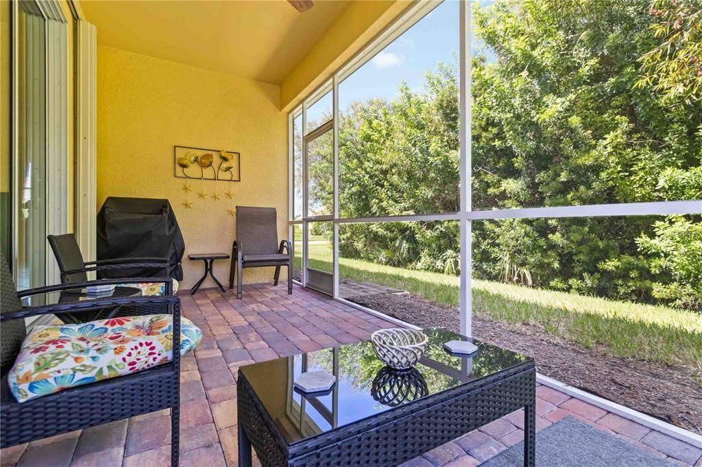 出租: $2,600 (4 贝兹, 3 浴室, 2035 平方英尺)