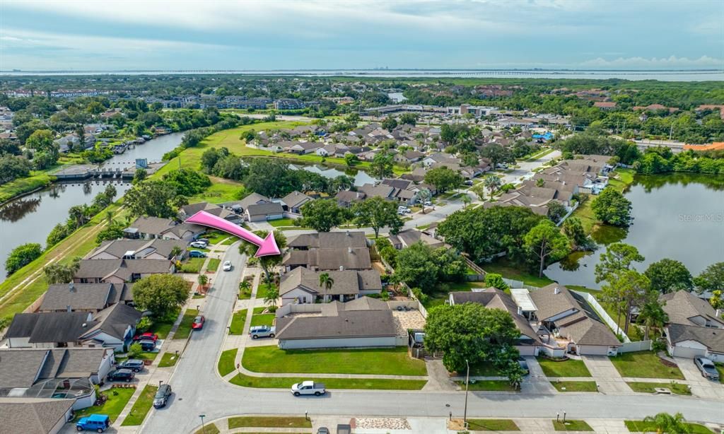 Activo con contrato: $345,500 (2 camas, 2 baños, 1485 Pies cuadrados)