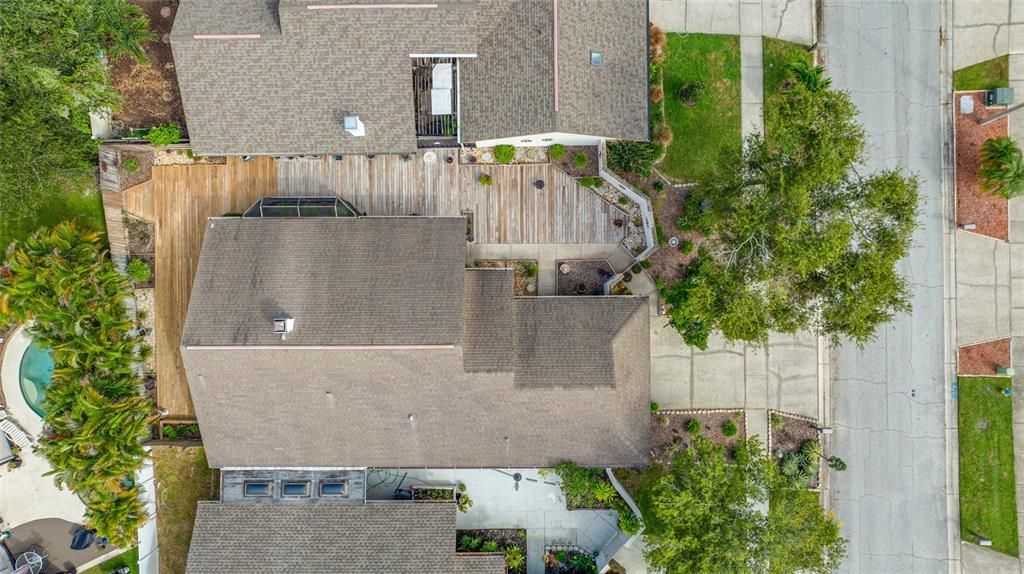 Activo con contrato: $345,500 (2 camas, 2 baños, 1485 Pies cuadrados)