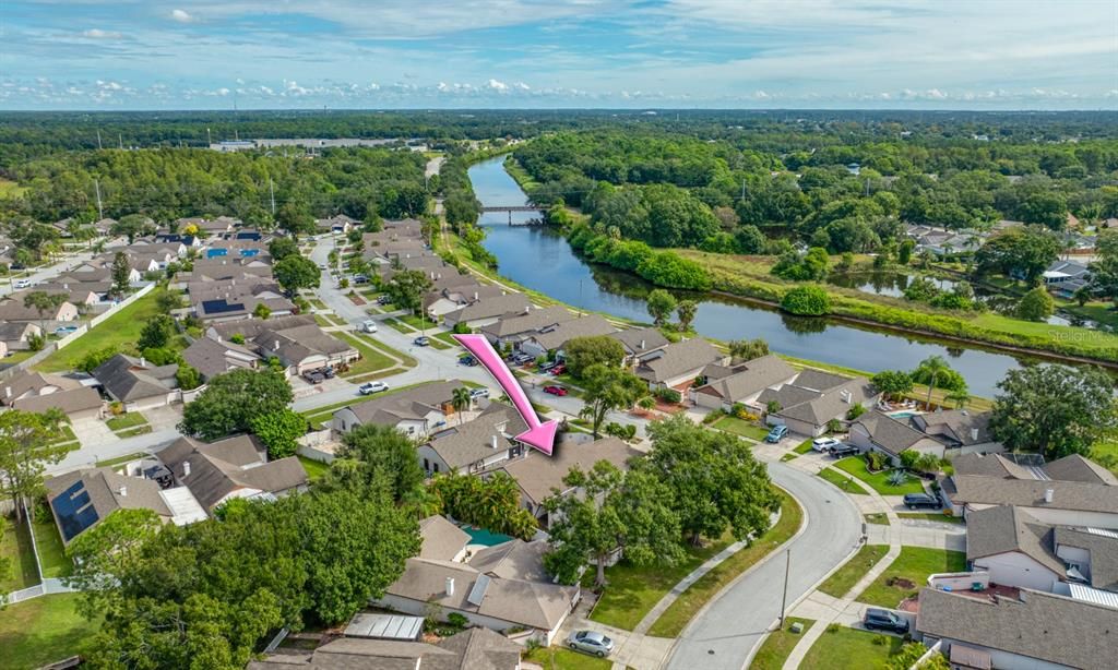 Activo con contrato: $345,500 (2 camas, 2 baños, 1485 Pies cuadrados)