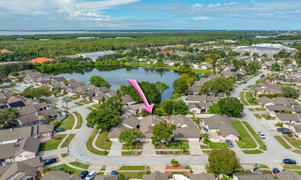 Activo con contrato: $345,500 (2 camas, 2 baños, 1485 Pies cuadrados)