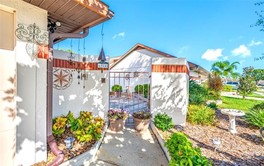 Activo con contrato: $345,500 (2 camas, 2 baños, 1485 Pies cuadrados)