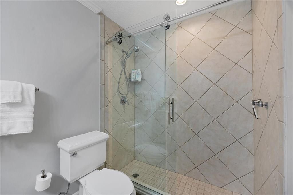 待售: $1,795,000 (3 贝兹, 3 浴室, 2138 平方英尺)