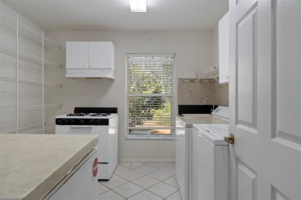 待售: $485,000 (3 贝兹, 3 浴室, 2609 平方英尺)