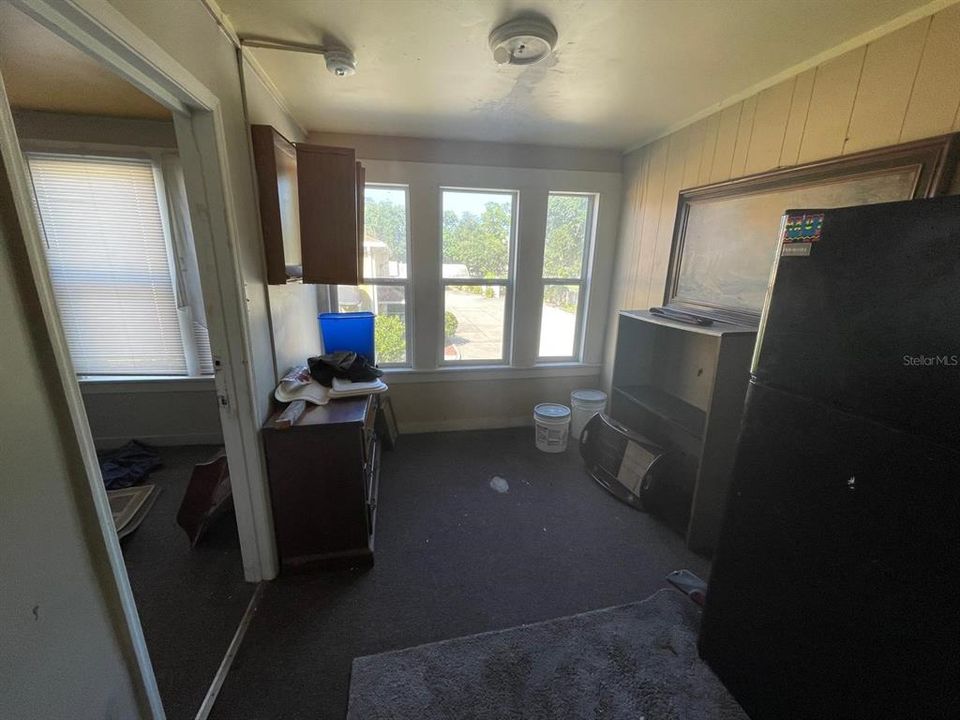 En Venta: $189,000 (4 camas, 0 baños, 2256 Pies cuadrados)