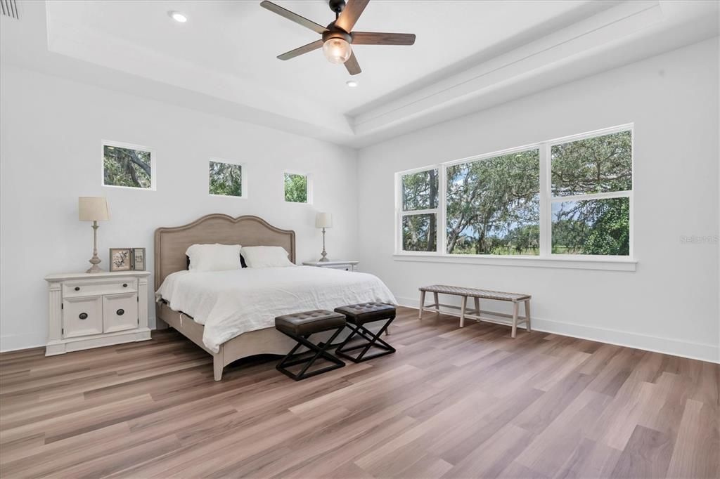 На продажу: $919,000 (4 спален, 3 ванн, 3402 Квадратных фут)