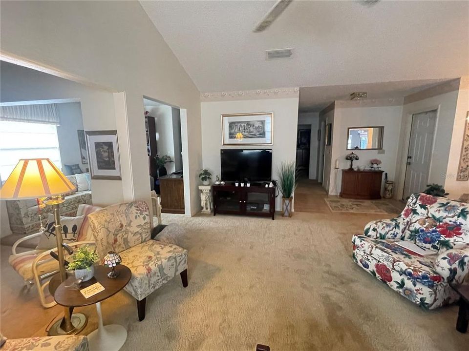 En Renta: $2,000 (2 camas, 2 baños, 1387 Pies cuadrados)