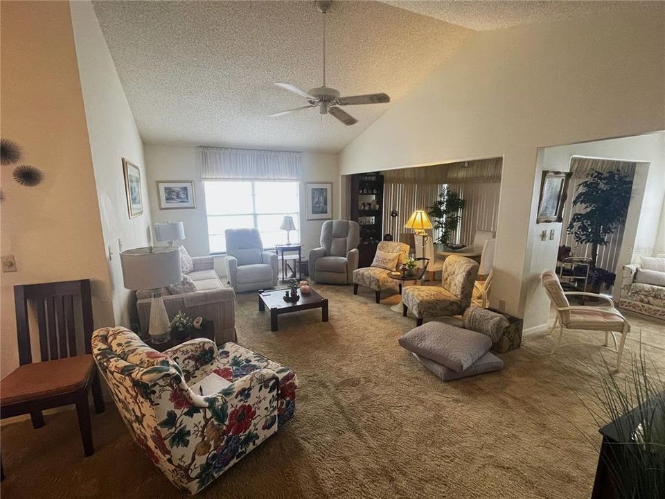 En Renta: $2,000 (2 camas, 2 baños, 1387 Pies cuadrados)