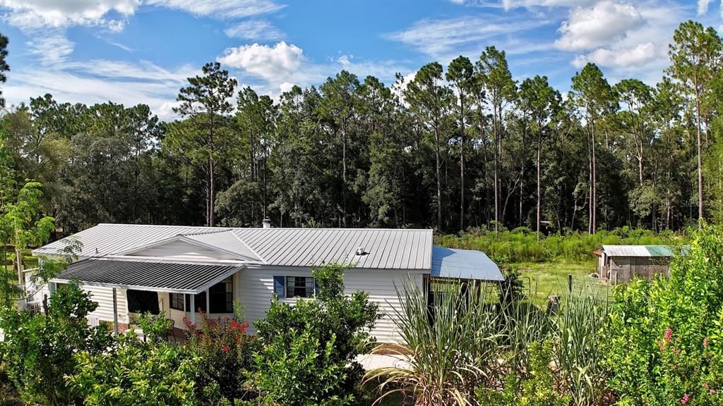 合同活跃: $175,000 (3 贝兹, 2 浴室, 1290 平方英尺)