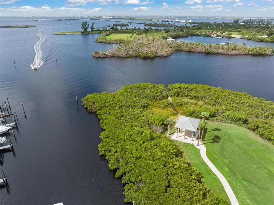 待售: $765,000 (3 贝兹, 2 浴室, 1701 平方英尺)