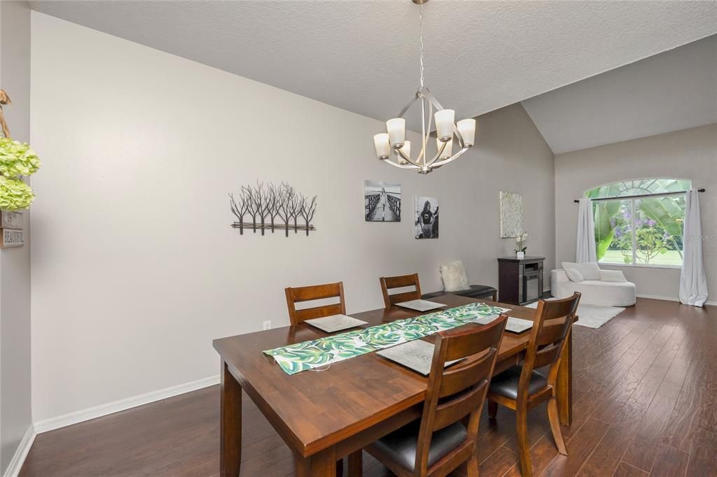 For Sale: $637,000 (3 beds, 2 baths, 2320 Square Feet)