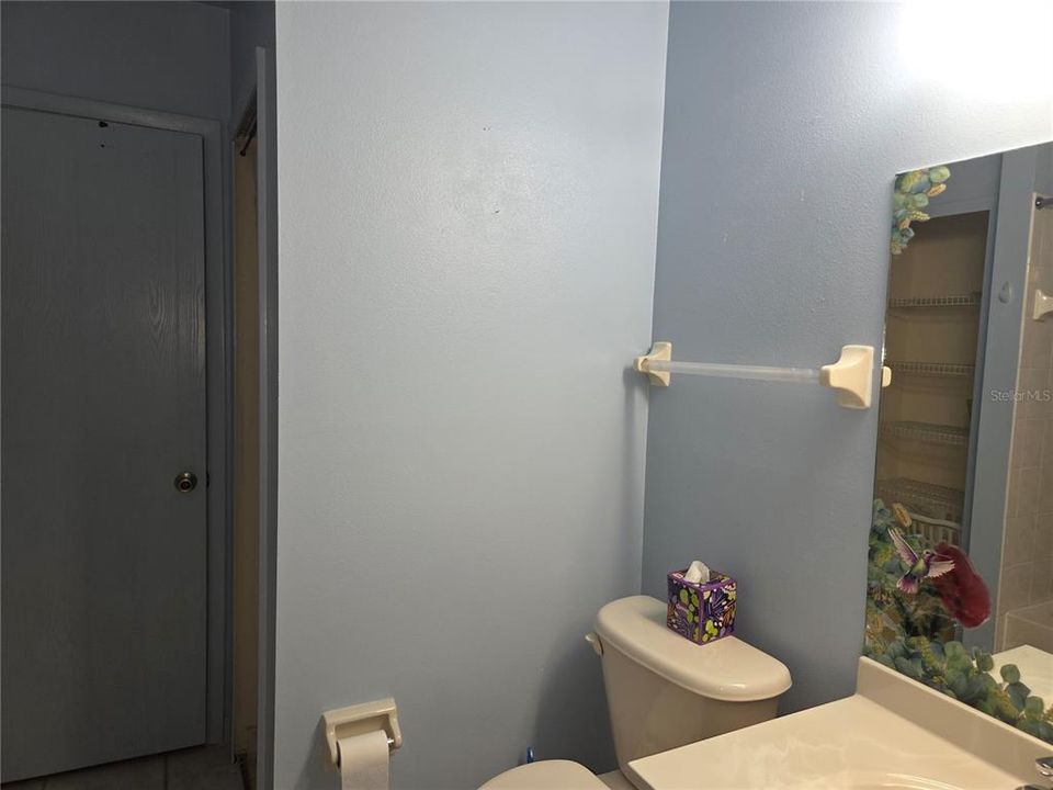 For Sale: $160,000 (2 beds, 2 baths, 1054 Square Feet)