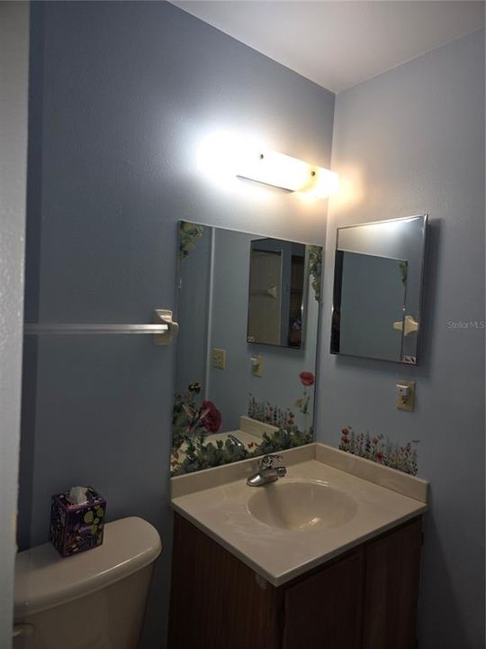 For Sale: $160,000 (2 beds, 2 baths, 1054 Square Feet)