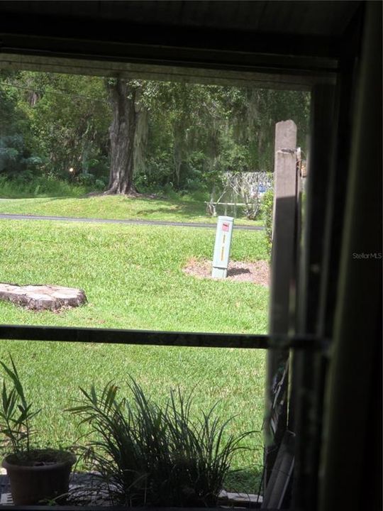 For Sale: $160,000 (2 beds, 2 baths, 1054 Square Feet)