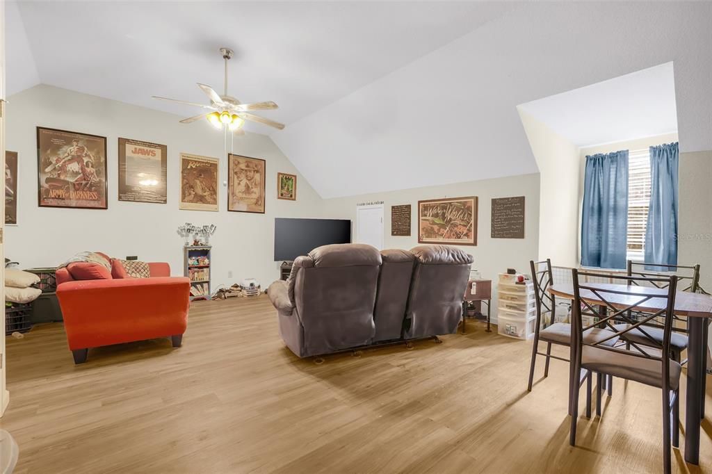 For Sale: $730,000 (4 beds, 3 baths, 3192 Square Feet)