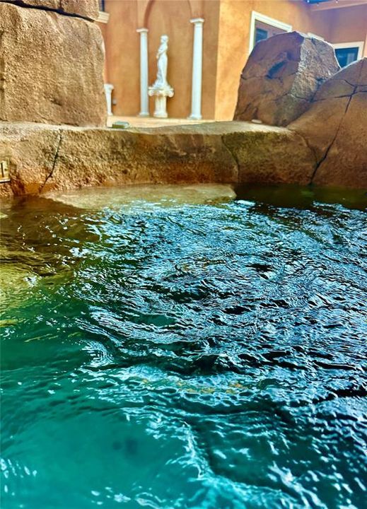 For Sale: $1,645,000 (5 beds, 4 baths, 4839 Square Feet)