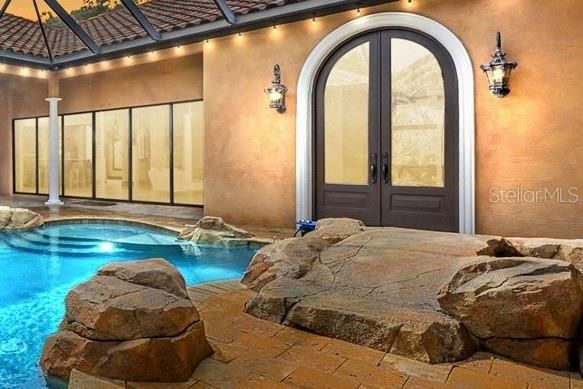 For Sale: $1,645,000 (5 beds, 4 baths, 4839 Square Feet)