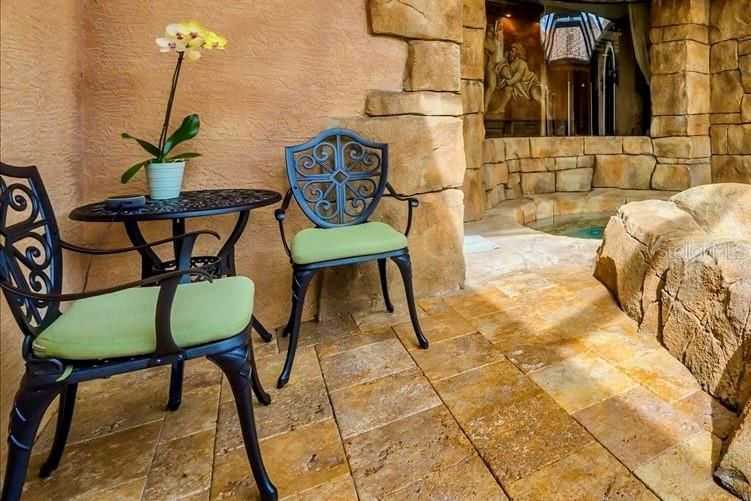 For Sale: $1,645,000 (5 beds, 4 baths, 4839 Square Feet)