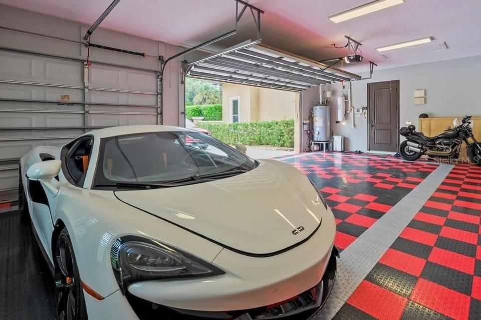 For Sale: $1,645,000 (5 beds, 4 baths, 4839 Square Feet)