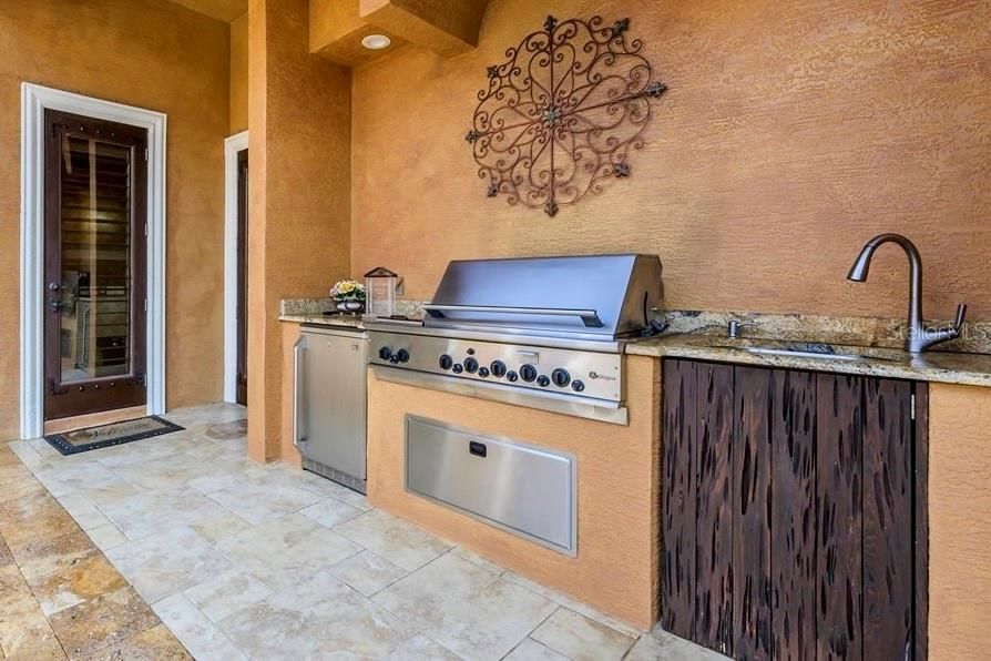 For Sale: $1,645,000 (5 beds, 4 baths, 4839 Square Feet)