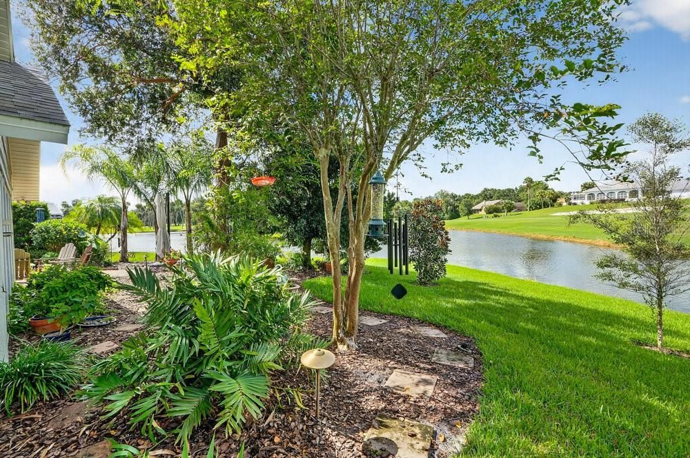 Под контрактом: $859,000 (3 спален, 2 ванн, 2545 Квадратных фут)