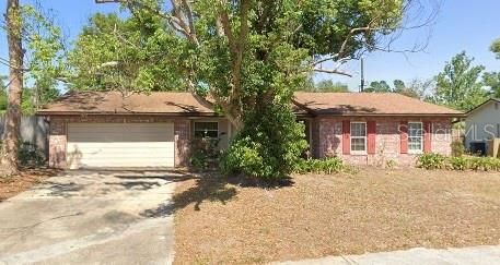Recently Sold: $241,000 (3 beds, 2 baths, 1243 Square Feet)