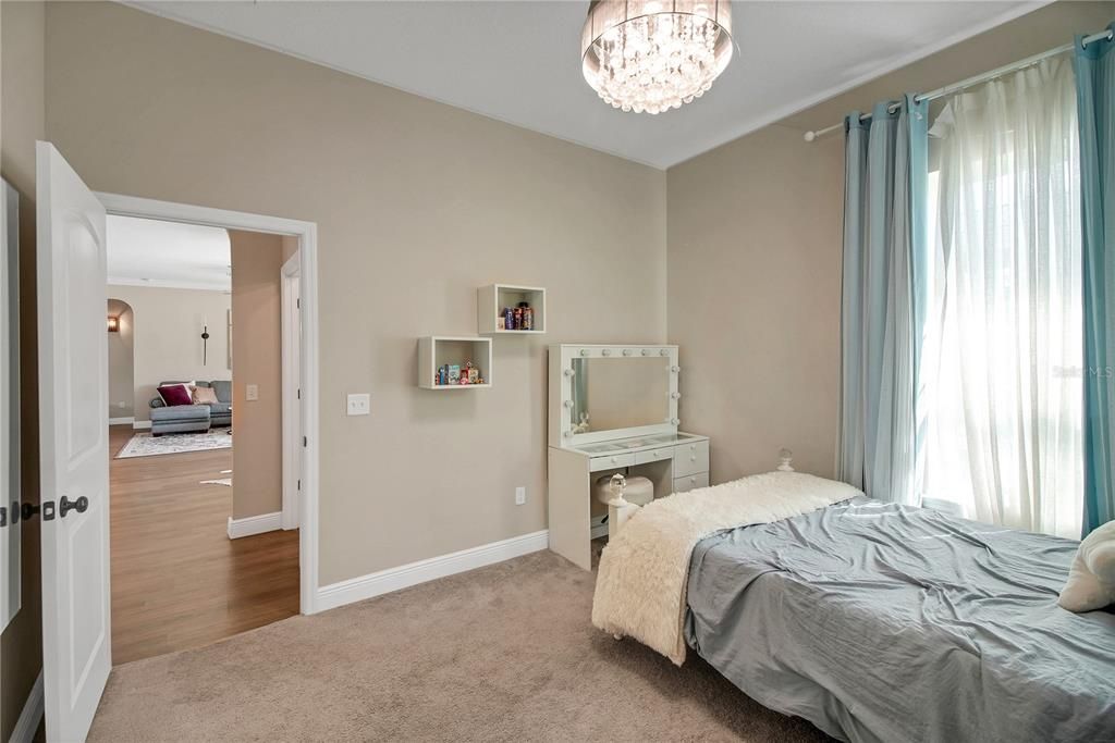 En Venta: $1,200,000 (4 camas, 3 baños, 2749 Pies cuadrados)