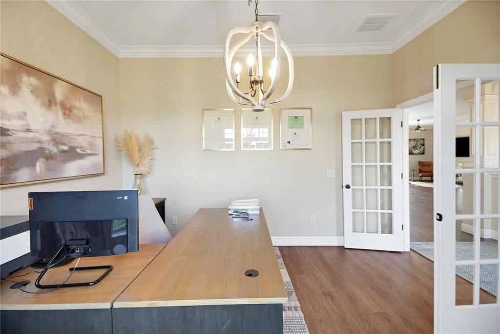 En Venta: $1,200,000 (4 camas, 3 baños, 2749 Pies cuadrados)