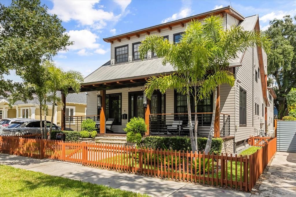 For Sale: $2,195,000 (4 beds, 4 baths, 4278 Square Feet)