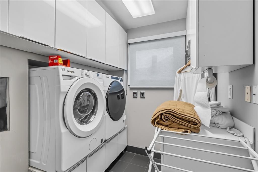 For Sale: $2,195,000 (4 beds, 4 baths, 4278 Square Feet)