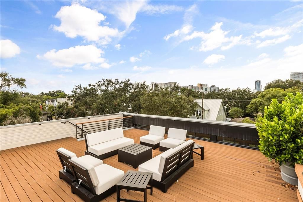 For Sale: $2,195,000 (4 beds, 4 baths, 4278 Square Feet)