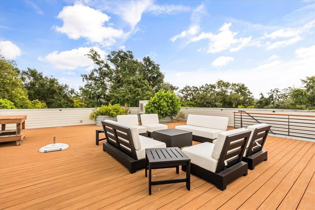 For Sale: $2,195,000 (4 beds, 4 baths, 4278 Square Feet)