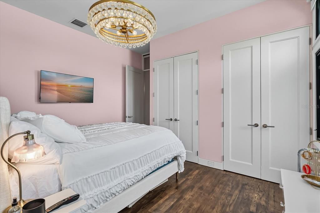 For Sale: $2,195,000 (4 beds, 4 baths, 4278 Square Feet)