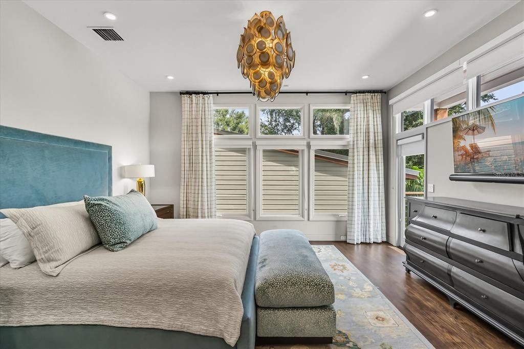 For Sale: $2,195,000 (4 beds, 4 baths, 4278 Square Feet)