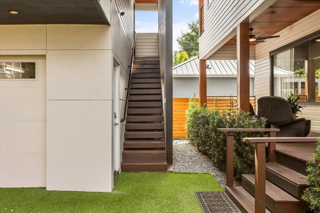 For Sale: $2,195,000 (4 beds, 4 baths, 4278 Square Feet)