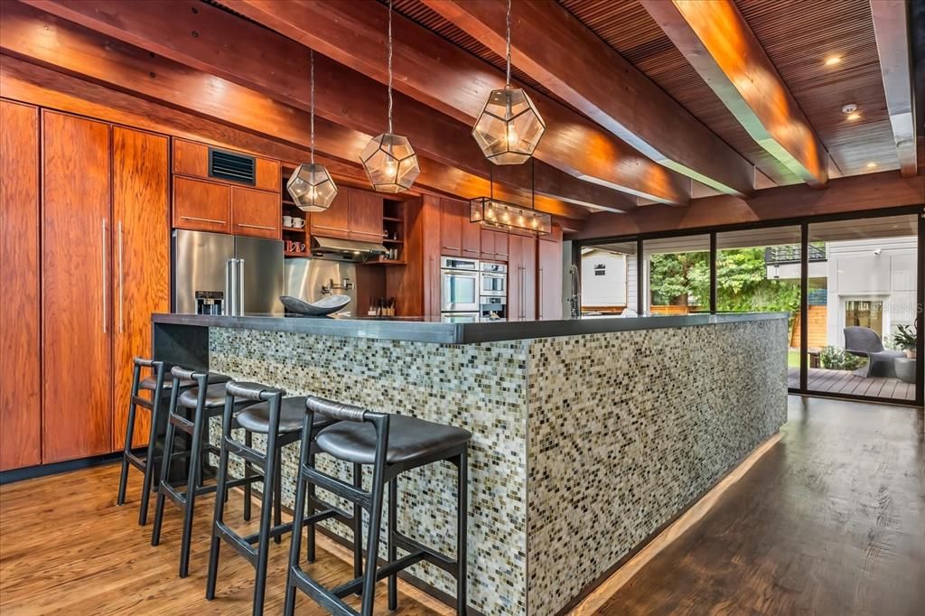 For Sale: $2,195,000 (4 beds, 4 baths, 4278 Square Feet)