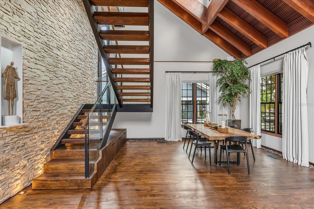 For Sale: $2,195,000 (4 beds, 4 baths, 4278 Square Feet)