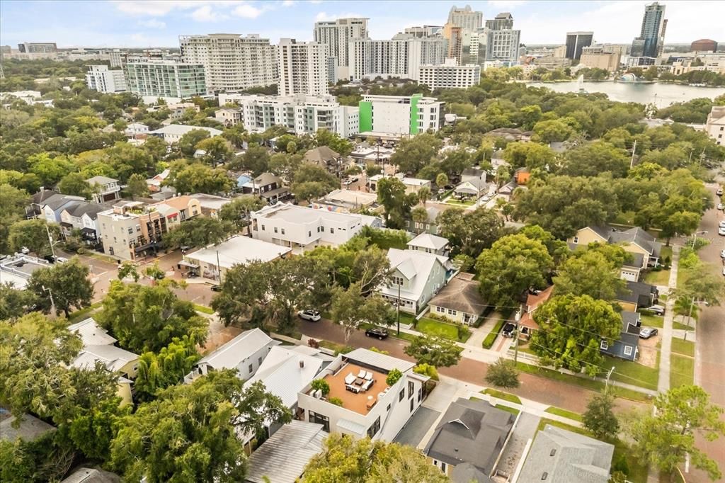 For Sale: $2,195,000 (4 beds, 4 baths, 4278 Square Feet)