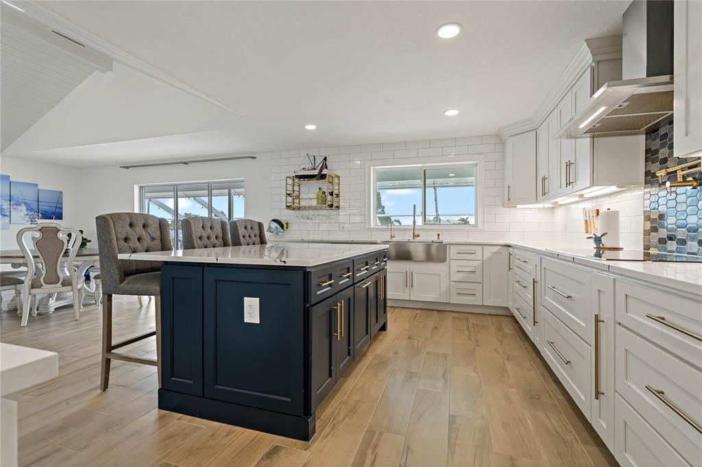 待售: $814,998 (4 贝兹, 3 浴室, 1830 平方英尺)