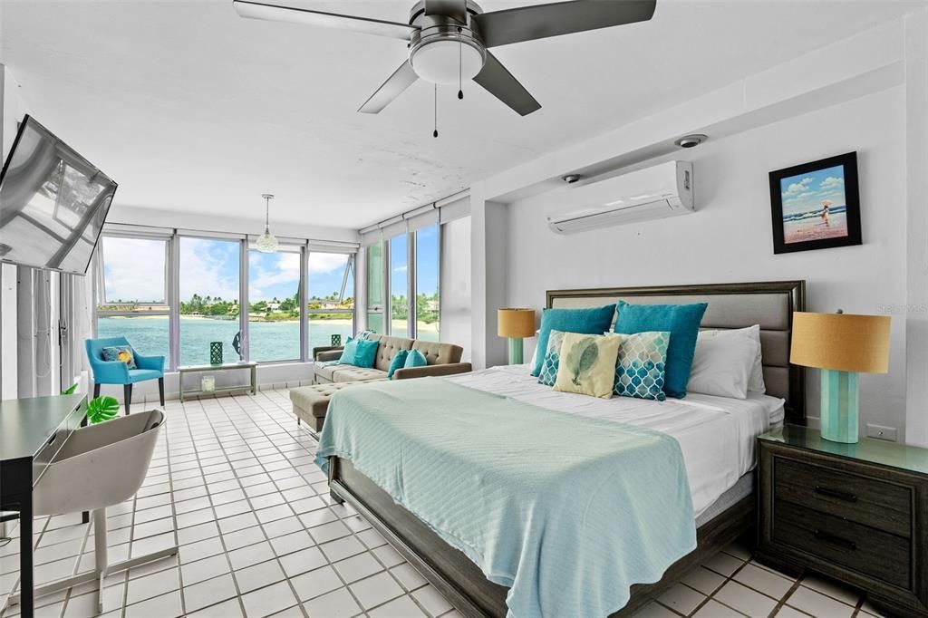 For Rent: $18,000 (4 beds, 5 baths, 3500 Square Feet)